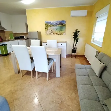 Bartol Apartamento *