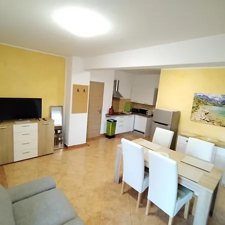 Apartment Bartol