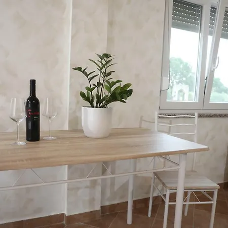 Apartment Bartol *