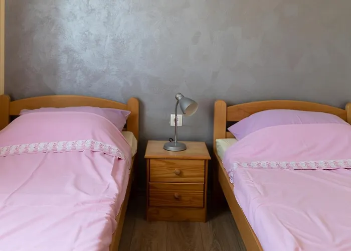 아파트 Bartol 로비니