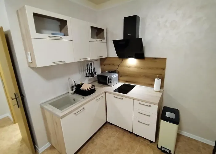 Bartol 아파트 로비니